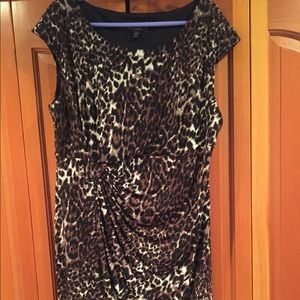 Cheetah print dress — stretchy! 👗